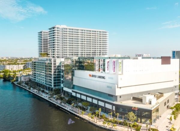 Urban-X Group Brings a Sense of Community with River Landing Shops & Residences