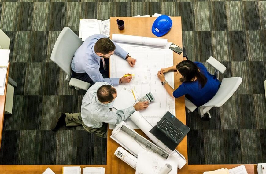 Construction Superintendent Salary 2025 | Global Insights